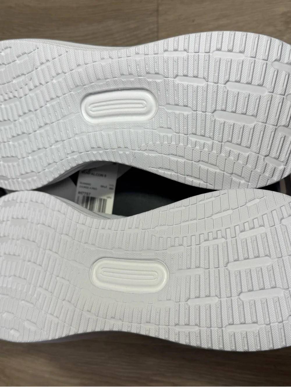 New adidas Runfalcon 5 Triple White Running Shoes Sneakers Size 11.5, 12 Men